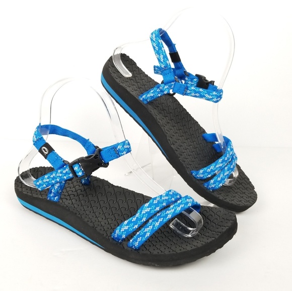 academy chacos